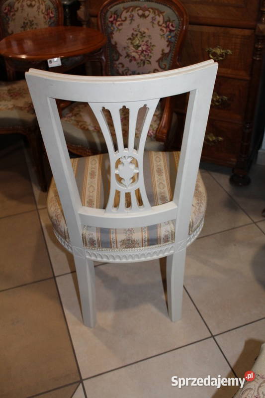 Białe krzesło Gustawiańskie 694 Szczecin