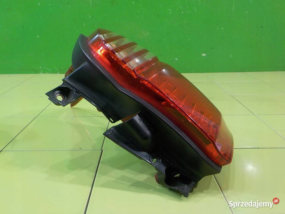 PEUGEOT 5008 I 10r 5D lampa prawa tyl Suków