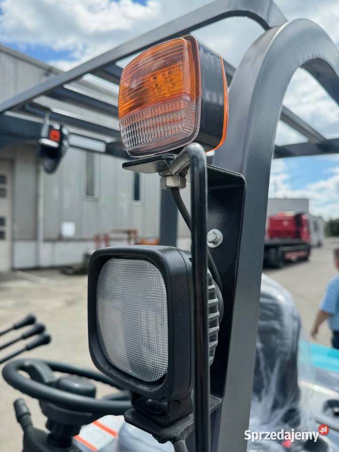 Akumulatorowy wózek widłowy 3000 Nowy