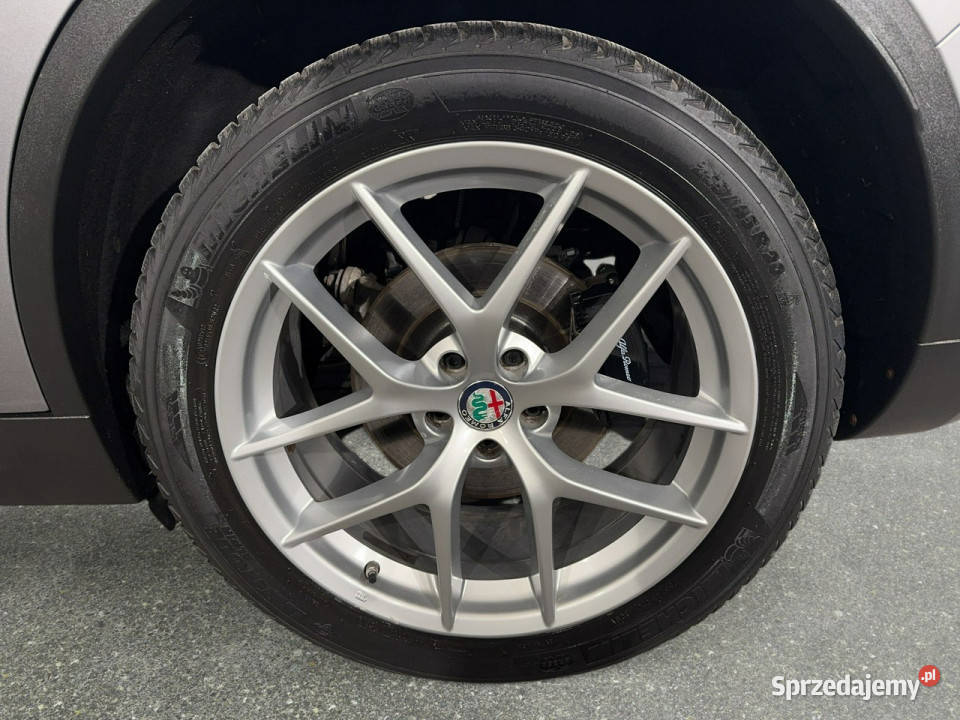 Alfa Romeo Stelvio VAT 23 20Turbo 280 automat Q4 łopatki zmiany biegów Myślenice