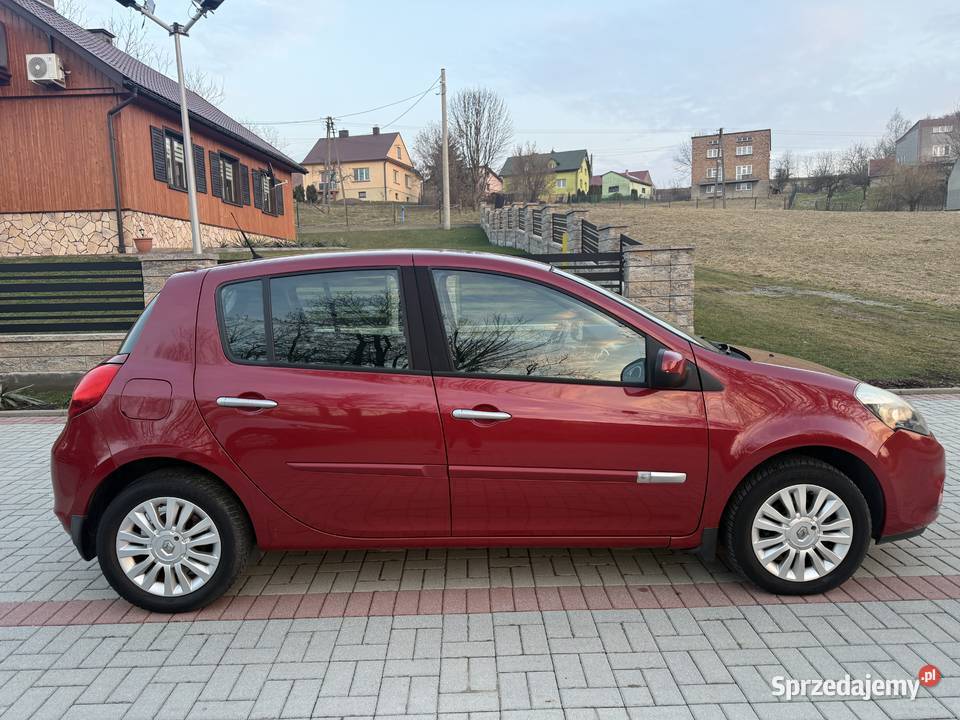 REANULT CLIO 12 75 BENZYNA STAN