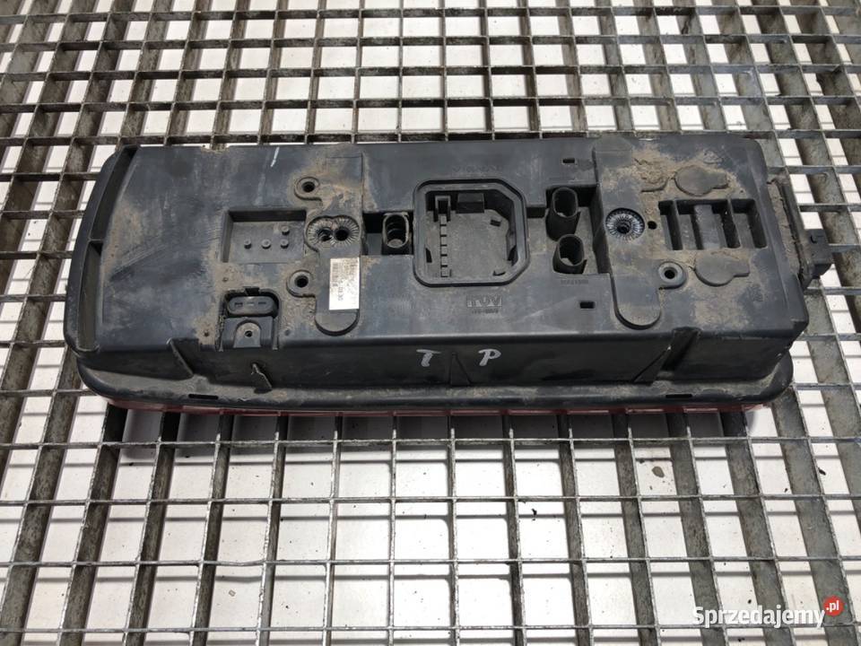 LAMPA PRAWY TYŁ DAF XF 1875576 Ciągnik siodłowy