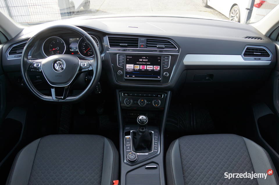Volkswagen Tiguan 20 Benzyna 180 4x4 Klima Nowy Sącz