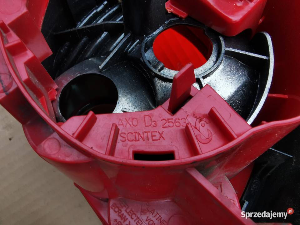 Lampa tył tylnia prawa rh peugeot 206 lift hb Sieraków