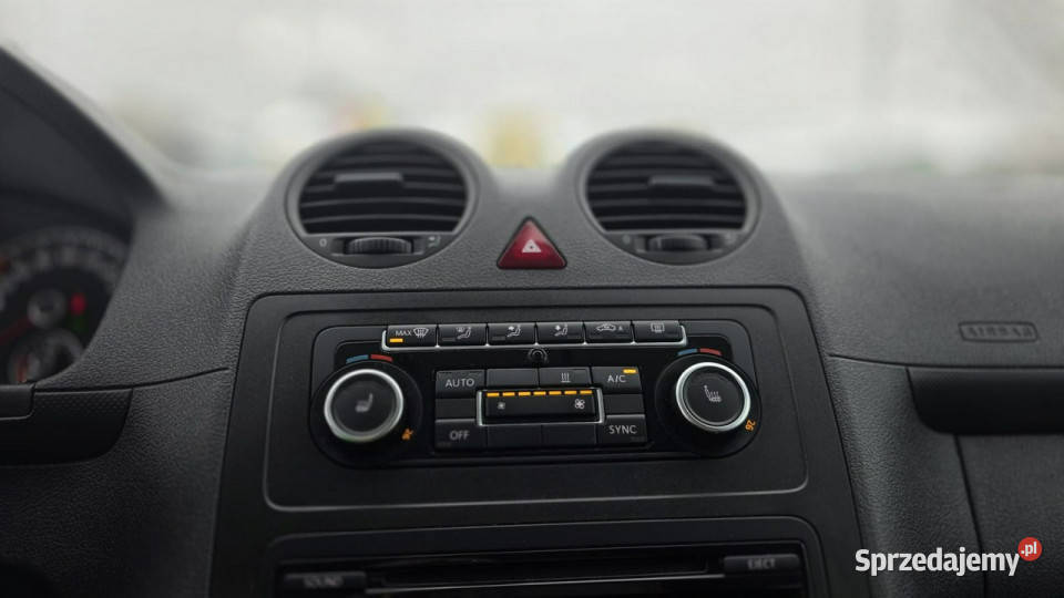 Volkswagen Caddy automat 7 osobowy climatronic