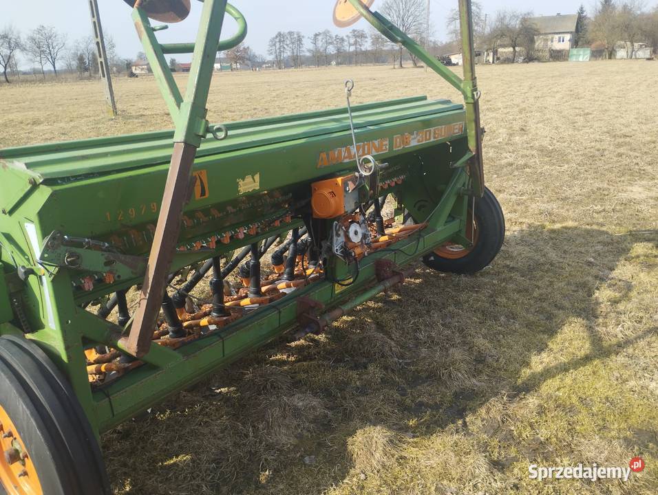 Siewnik talerzowy Amazone D8 Rolnictwo Wola Pomianowa