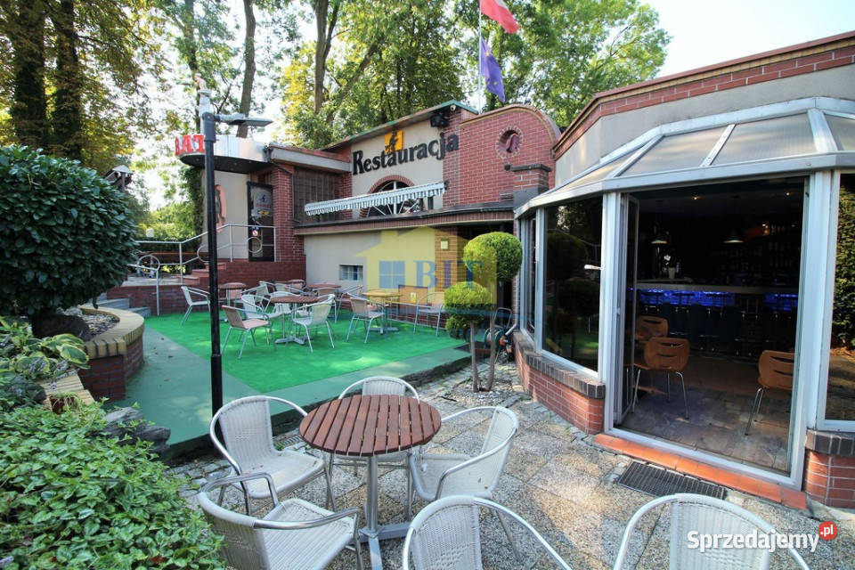 Klimatyczna restauracja z mieszkaniem Złocieniec 1010m2