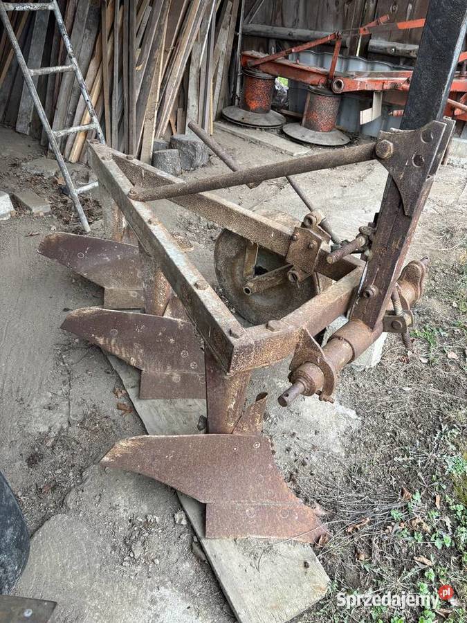 Pług trzyskibowy Palikówka