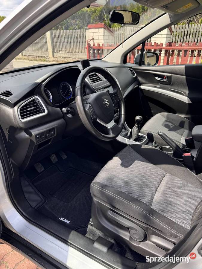 Suzuki Sx4 SCross Benzyna Mały Przebieg Super podgrzewane fotele Brzesko sprzedam