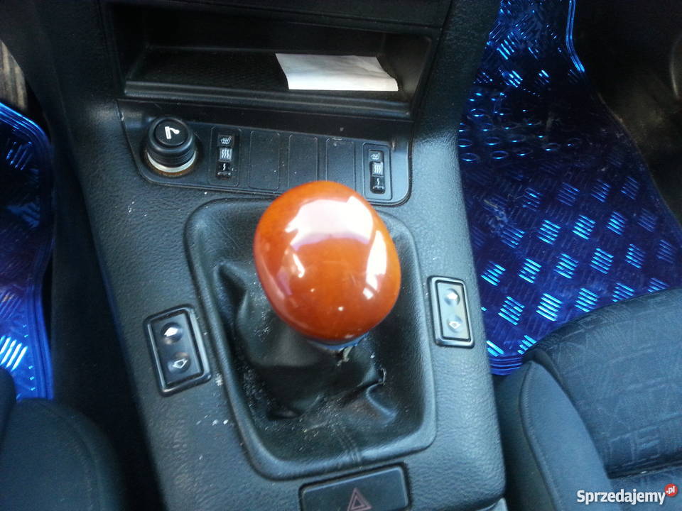 Sprzedamzamienię BMW 318 tds klima gfotele eszyb elektrochrom. lusterka boczne Mieścisko