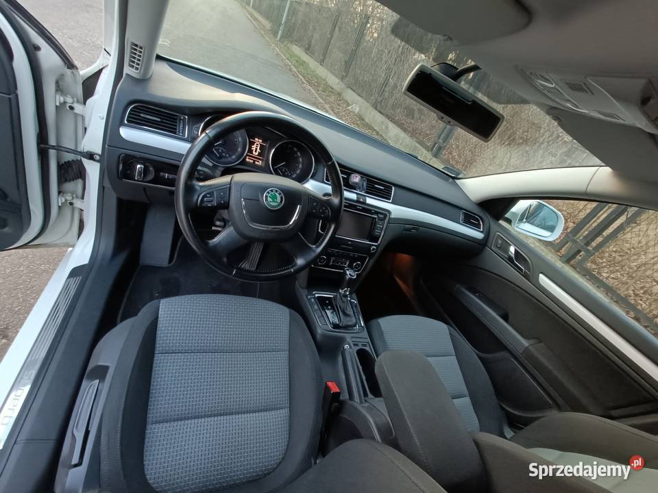 Skoda Superb 18 TSI Ambition DSG Warszawa