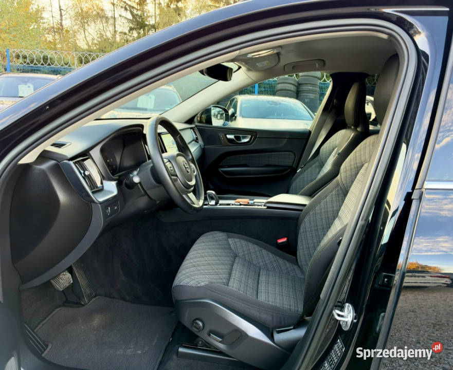 Volvo XC 60 B4Plus Dark4x4AWDGwarancja II 2017 wspomaganie kierownicy Kamienna Góra