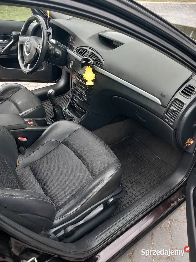Renault Laguna II 20 2 LIFT2006rKombi20Benzyna łódzkie
