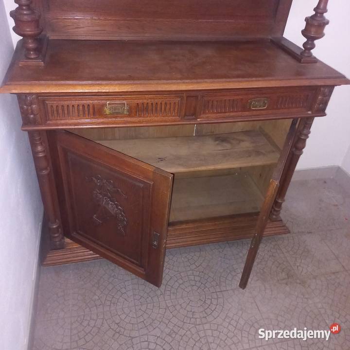 Kredens z epoki Warszawa