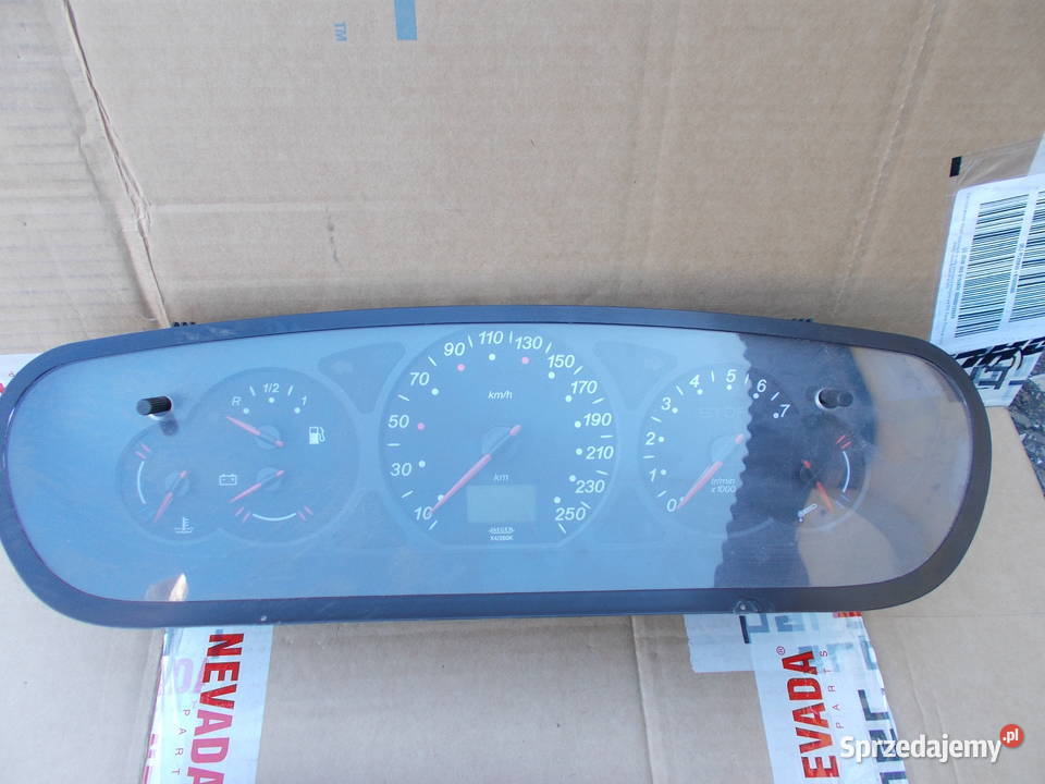 citroen c5 20 16v 01r licznik zegary Zamość