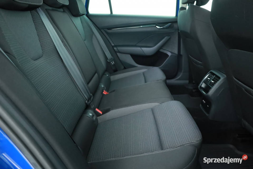 Skoda Octavia 15 TSI 141039km Piaseczno