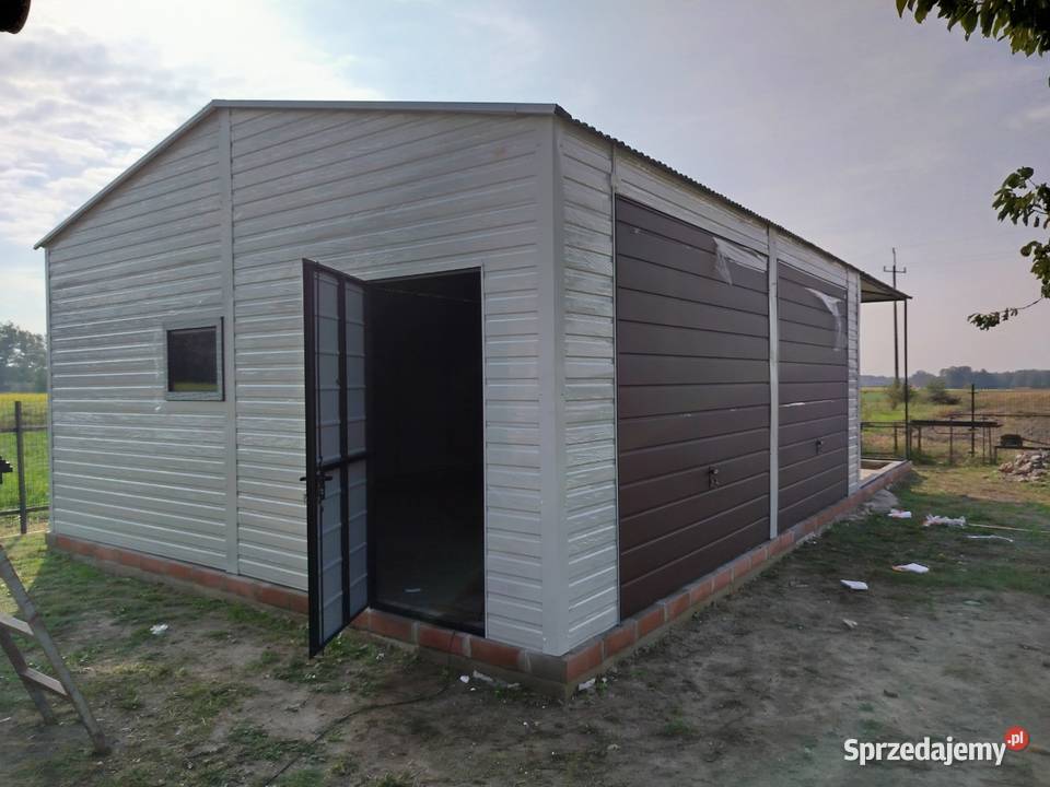 BIAŁY GARAŻ BLASZANY PRODUCENT BRAMY Garaże Sprzedaż Kierz Niedźwiedzi