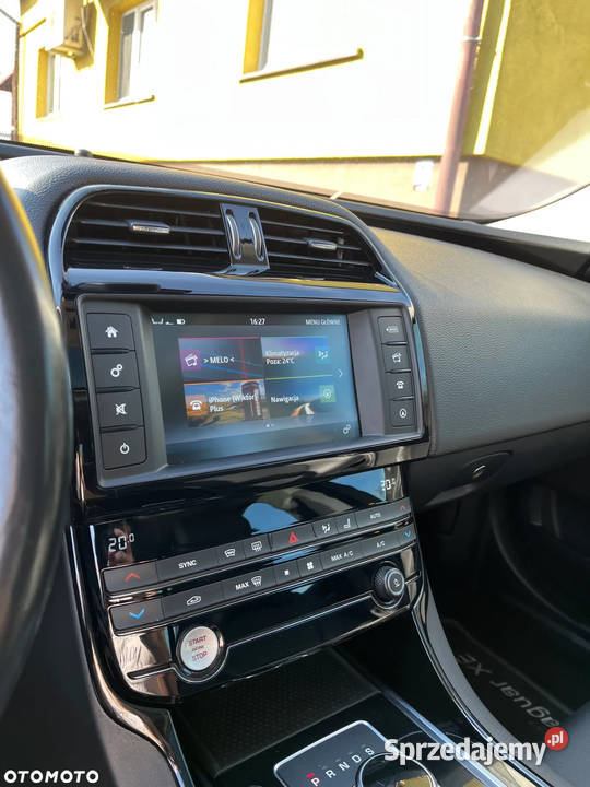 Okazja czarny jaguar xe 4x4 247koni nieuszkodzony XE