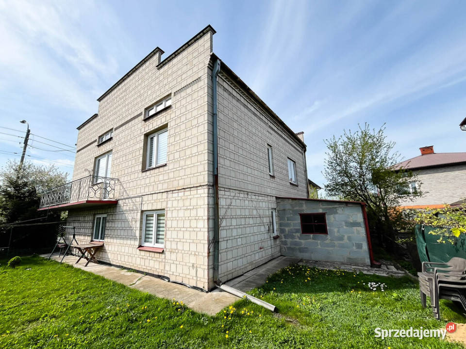 Dom 135m2 garaż działka 413m2 Kasztanowa 413m2 Ostrowiec Świętokrzyski