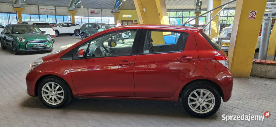 Toyota Yaris opis 13 Benzyna W podanej Roczna