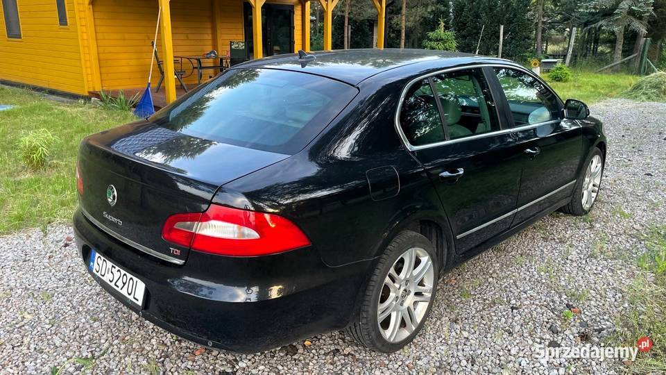 Skoda SuperB światła do jazdy dziennej Dąbrowa Górnicza