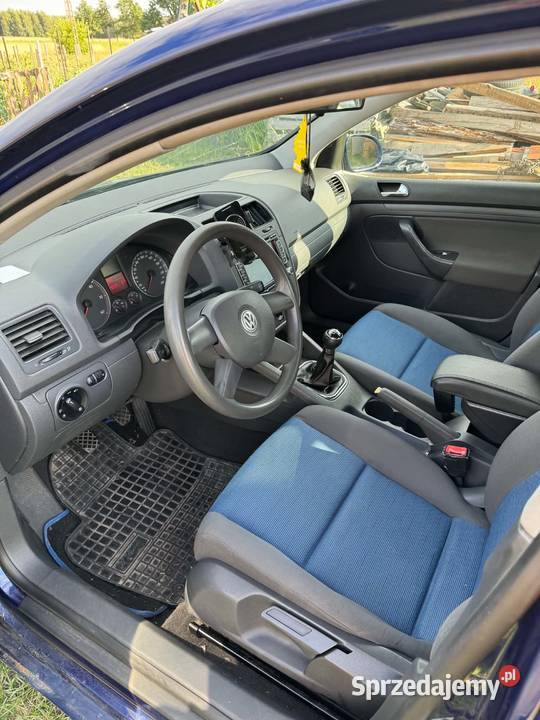 Golf 5 V 19TDI 90 90KM Wróblew sprzedam
