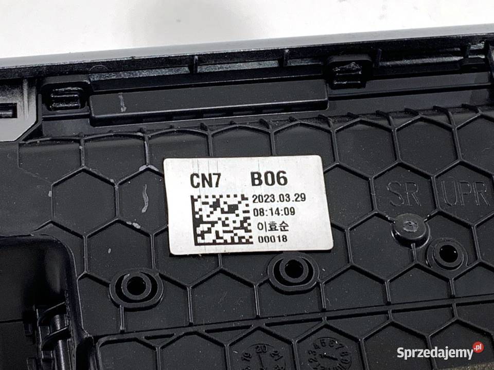 KRATKA NAWIEWU PRZÓD KOMPLET HYUNDAI ELANTRA VII podkarpackie