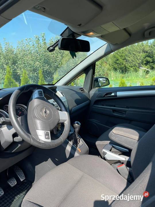 Opel Zafira B 17 CTDI 125 2008 manualna