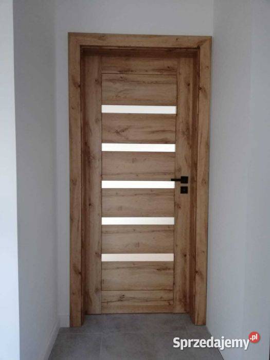 DRZWI KAMUFLAŻEM STAREJ FUTRYNY BEZ BAŁAGANU Budownictwo i akcesoria Lublin sprzedam