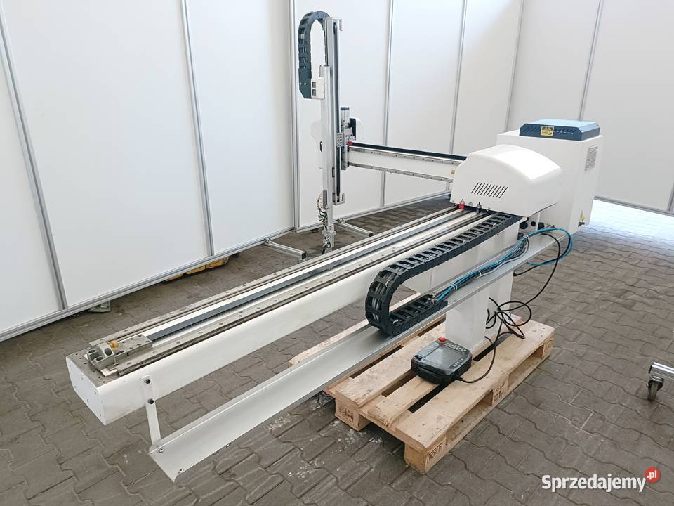 Robot kartezjański do wtryskarki 3 osiowy picker wielkopolskie Gizałki