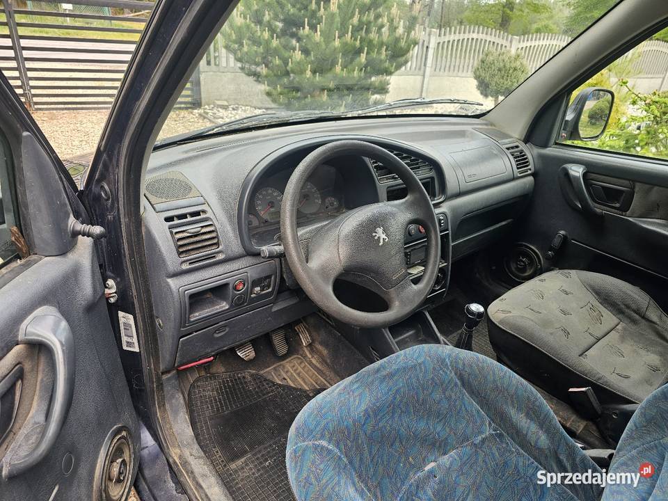 Peugeot partner 19d hak klima 5 osobowy łódzkie Chotynin