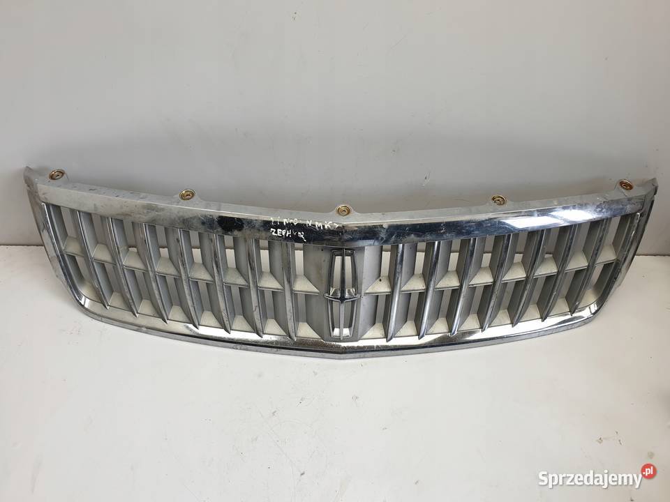 Lincoln MKZ Zephyr PRZEDNIA ATRAPA CHŁODNICY