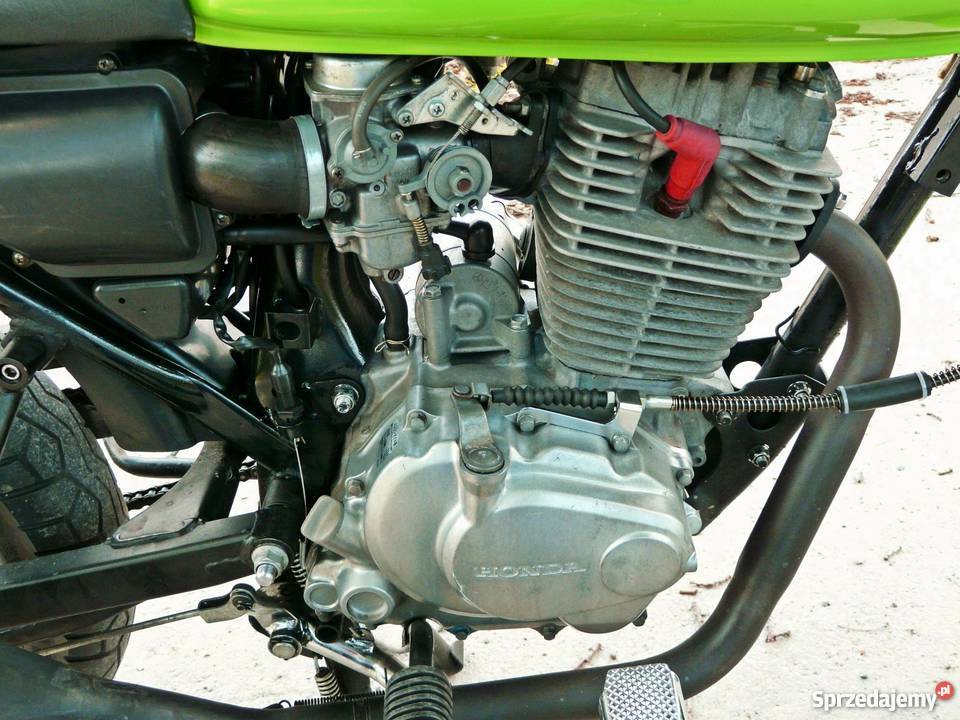 Cafe racer CPI XR 125225 bobber custom silnik Siepraw