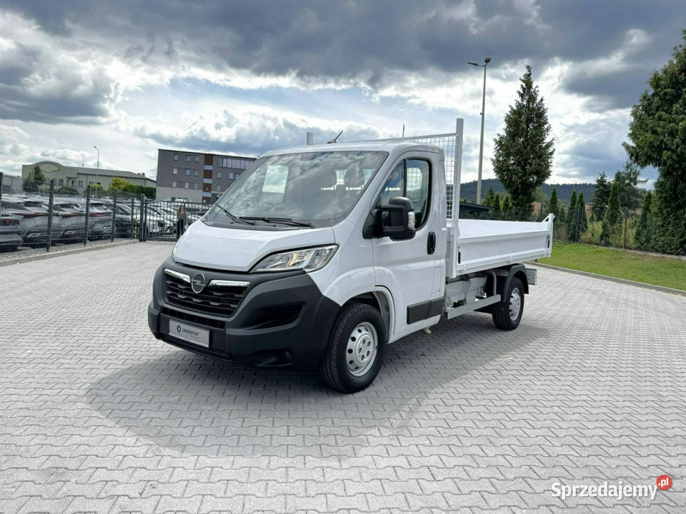 Opel Movano Wywrotka 22CDTI 140 M6 2023 r hak możliwa zamiana Samochody ciężarowe Myślenice