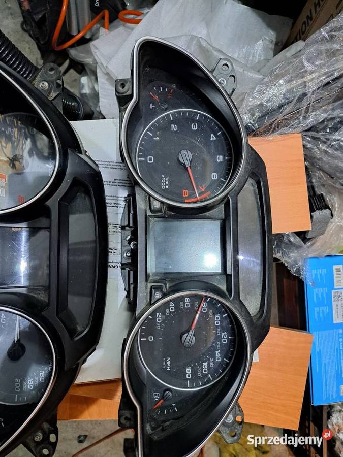 Zegary audi a5 s5 8t0920980p 8t0920951a Wrocław