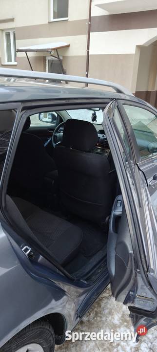 Toyota Avensis kupiony w polskim salonie Łomża sprzedam
