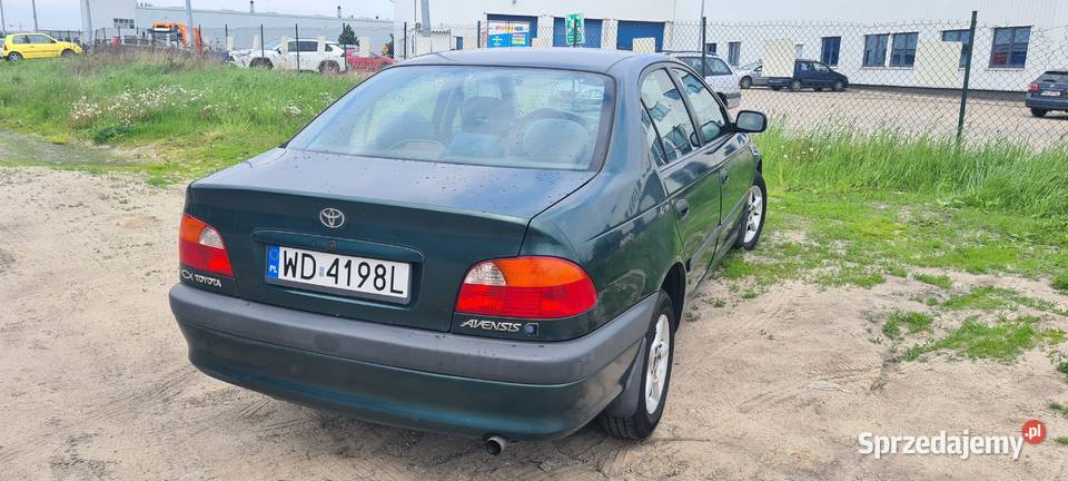 toyota avensis 16 178454km Kraków sprzedam