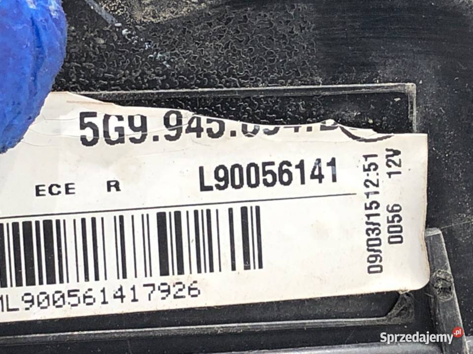 LAMPA TYŁ PRAWA WEWNĘTRZNA VW GOLF VII osobowe