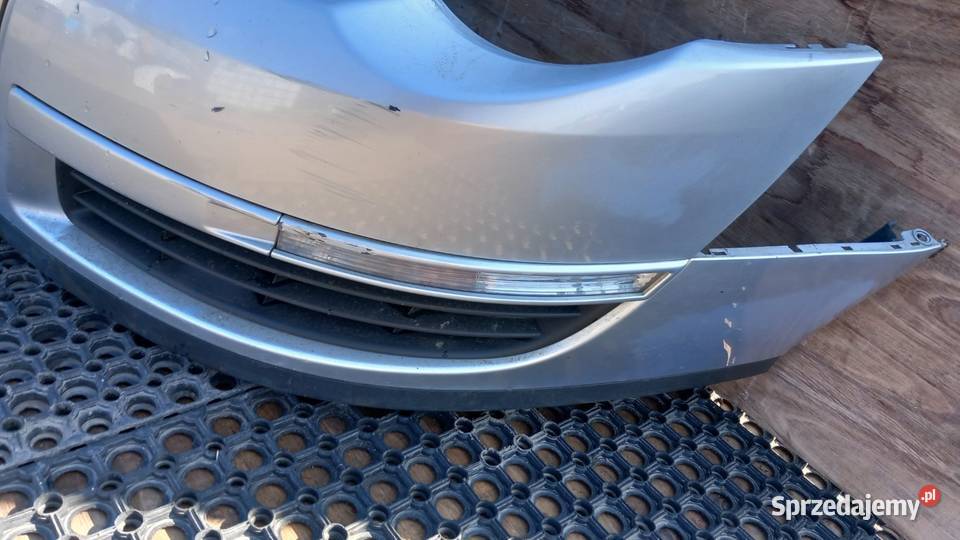 VW PASSAT B6 ZDERZAK PRZÓD LY7W osobowe Zbierkowo