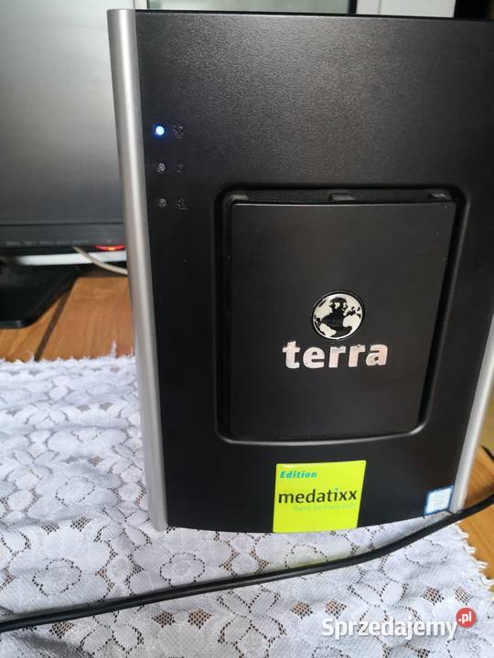 Serwer Terra model R5167315 Xeon E3 1220V5 16gb Pozostałe Pozostałe mazowieckie Radom