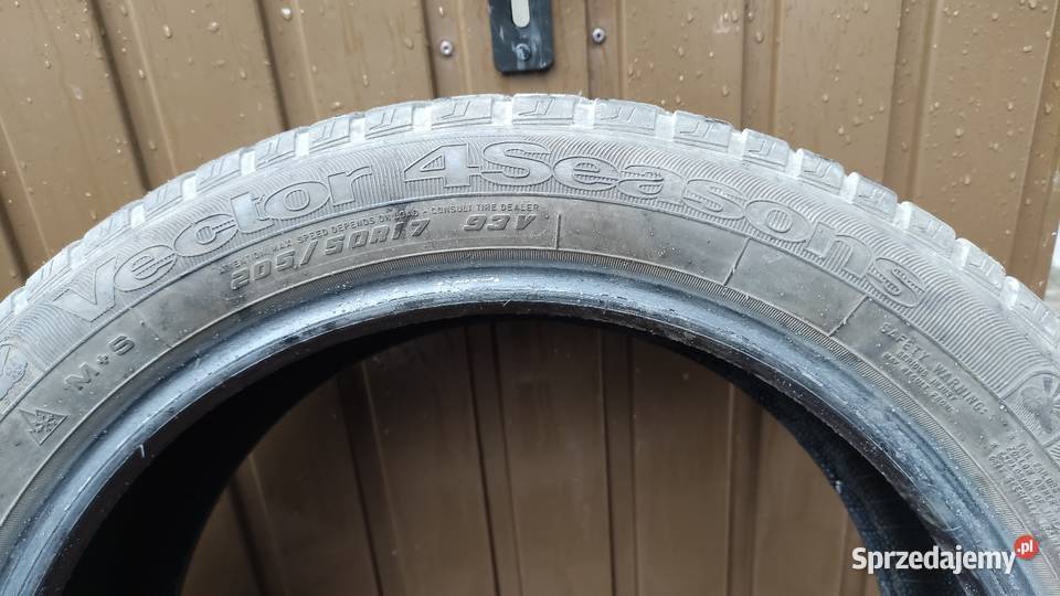 20550R17 93V 4 Wielosezonowe GoodYear Vector całoroczne świętokrzyskie sprzedam