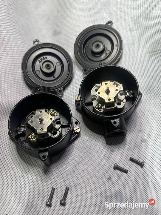 Wyłączniki typ A4 pomalowany na czarno