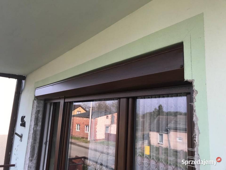 5 okien okna ciemny brąz roleta do dwóch PCV Krzepice sprzedam