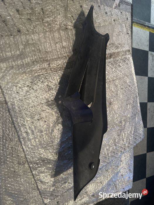Honda CBR 900 Osłona Tylna Tył Prawa