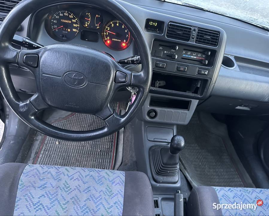 Toyota rav4 20 gaz 4x4 nieuszkodzony Pilzno