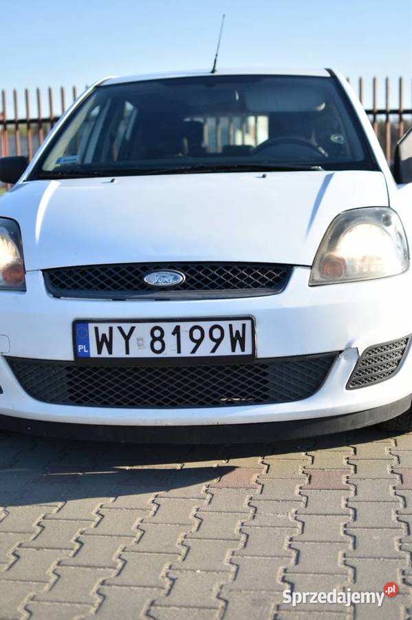 Sprzedam Forda Fiestę MK6 z 2008 roku Starachowice