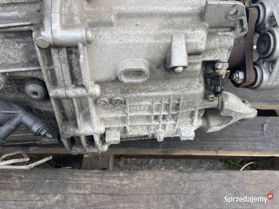 Skrzynia BMW F10 F11 N47 184 GS6 4502 Stalowa Wola sprzedam