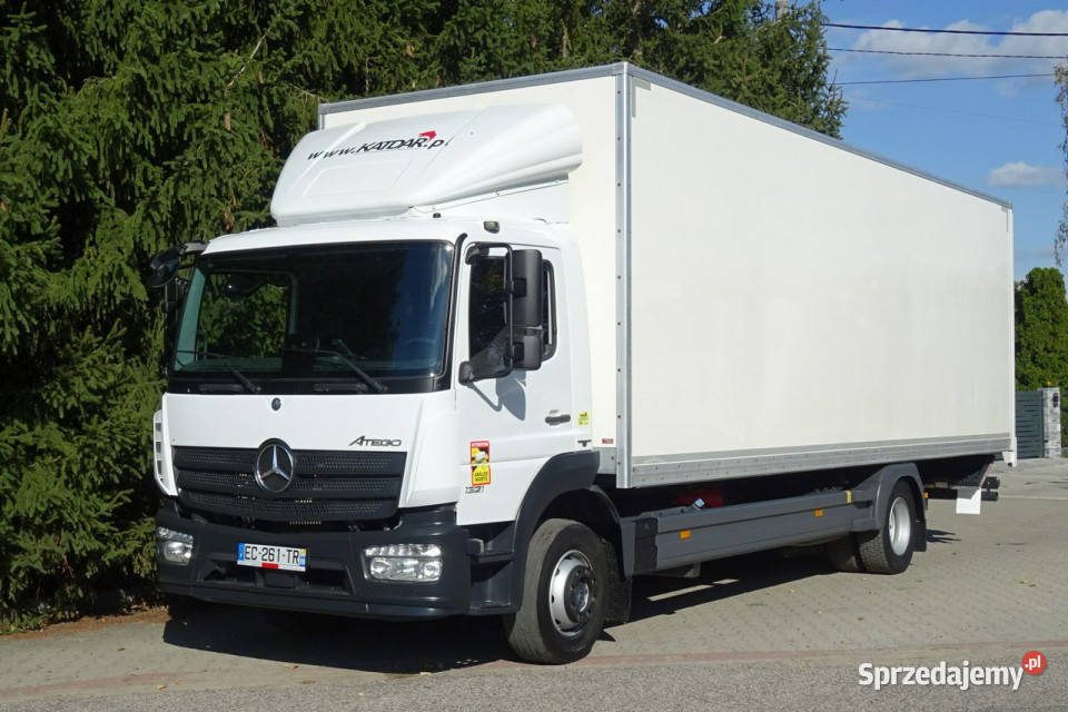 Mercedes ATEGO 1218 kontener 18palet winda 331 immobilizer sprzedam