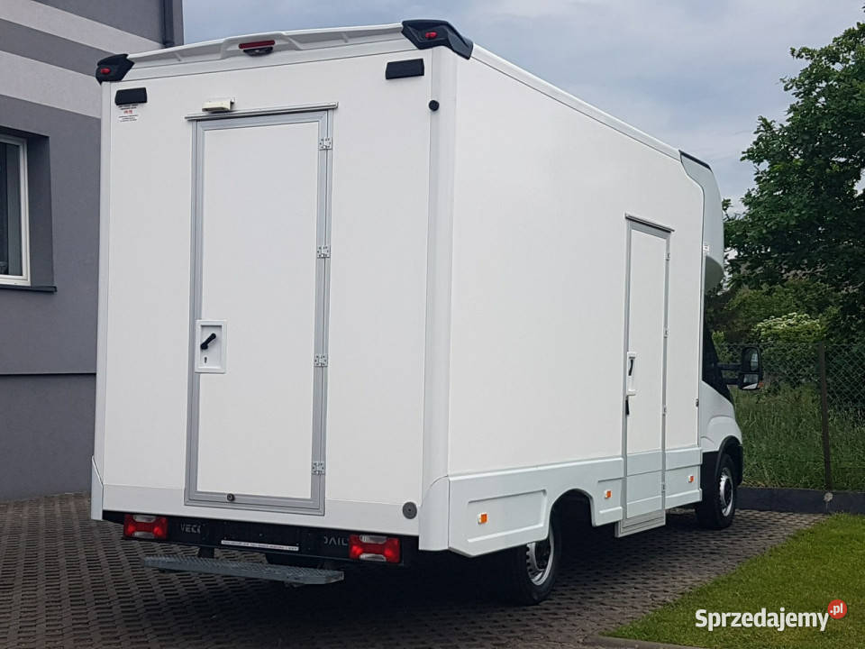 Iveco Daily KONTENER NISKOPODŁOGOWY 444x223x242 Poręba