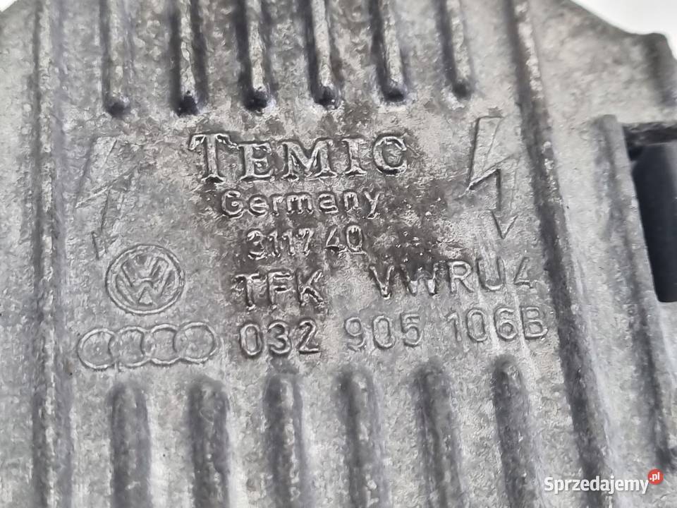 CEWKA ZAPŁONOWA Audi A3 II 8P 16 8V 032905106B Rudka